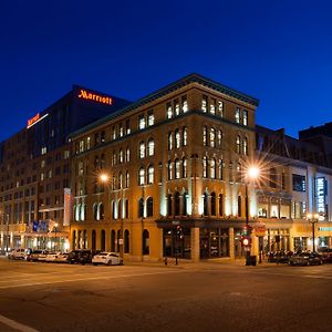 Milwaukee Marriott Downtown